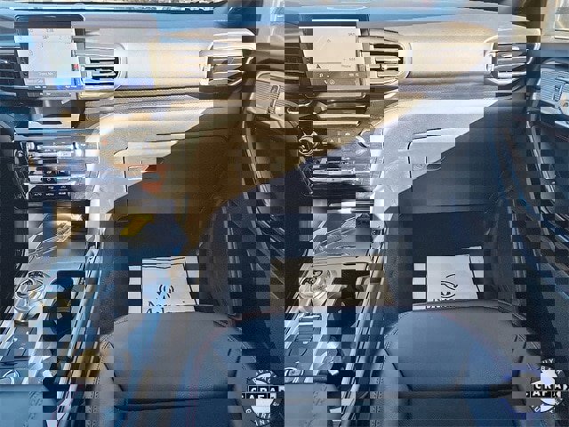 Certified 2022 Ford Explorer ST-Line w/ Class IV Trailer Tow Package image 10