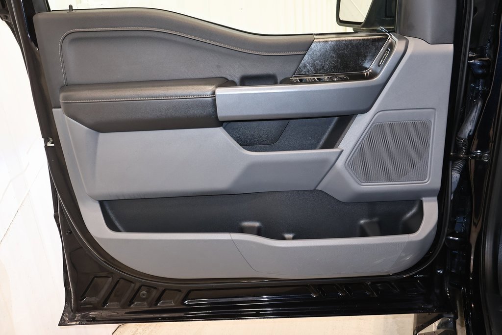 Certified 2021 Ford F150 XLT w/ Equipment Group 302A High image 8