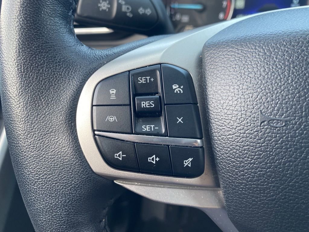 Certified 2024 Ford Explorer Limited image 25