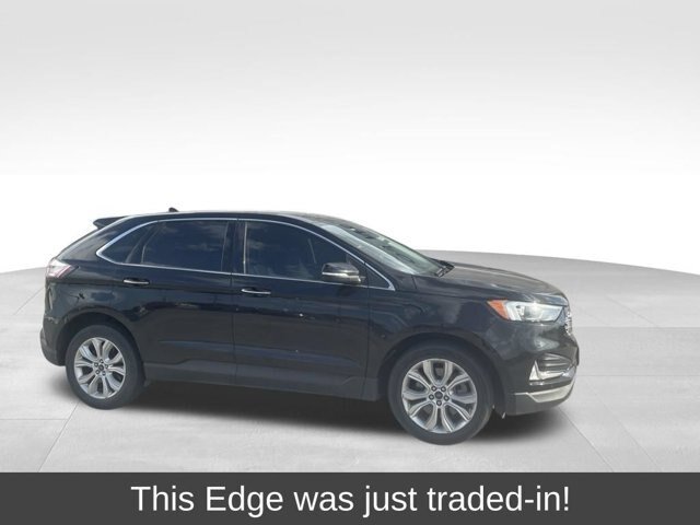 Certified 2022 Ford Edge Titanium AWD/4WD image 1