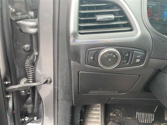 Certified 2024 Ford Edge Titanium AWD/4WD image 8