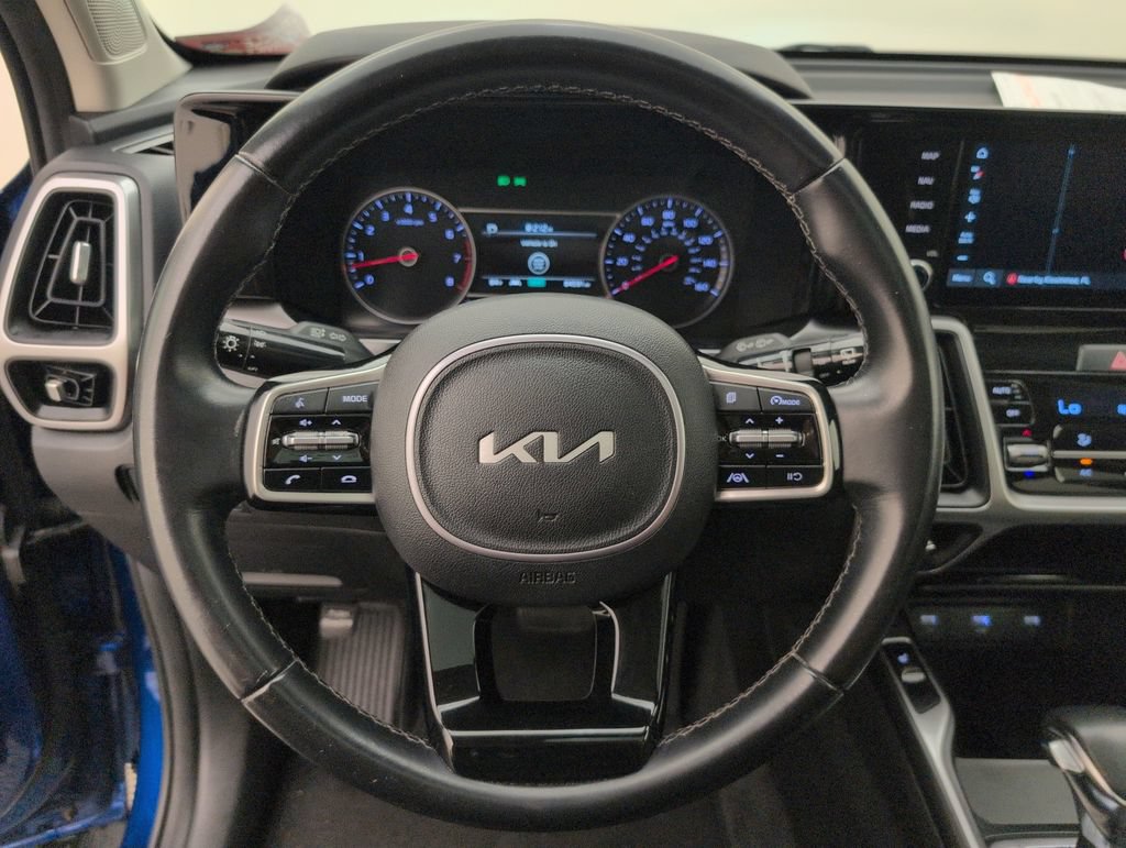 Used 2022 Kia Sorento S w/ Panoramic Sunroof Package FWD image 37