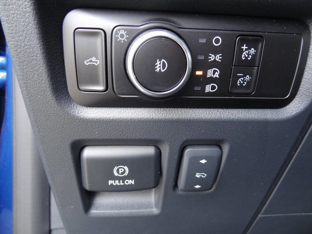 Certified 2023 Ford F150 Lariat w/ Equipment Group 502A High image 28