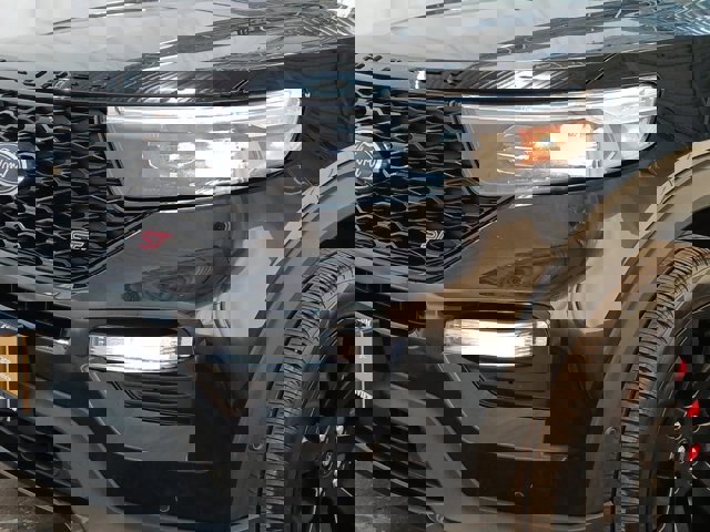 Certified 2022 Ford Explorer ST w/ Equipment Group 401A image 33