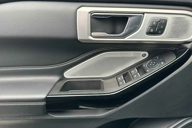 Certified 2023 Ford Explorer ST w/ Equipment Group 401A image 8