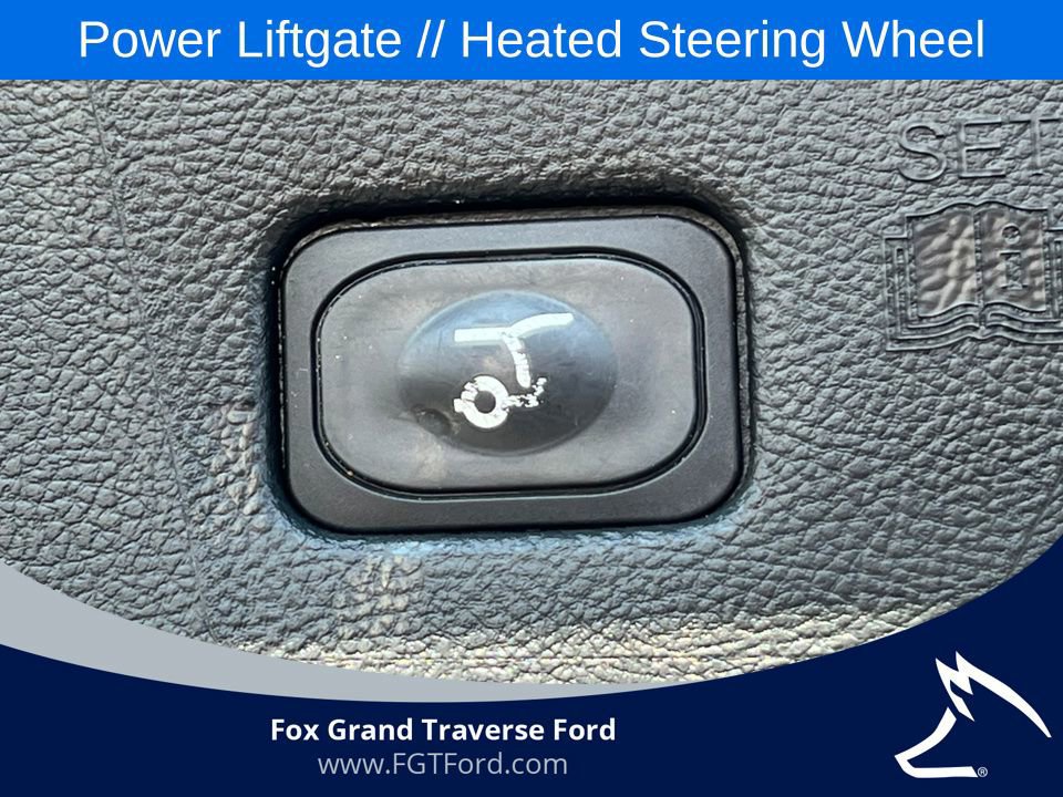 Certified 2022 Ford Edge Titanium AWD/4WD image 35