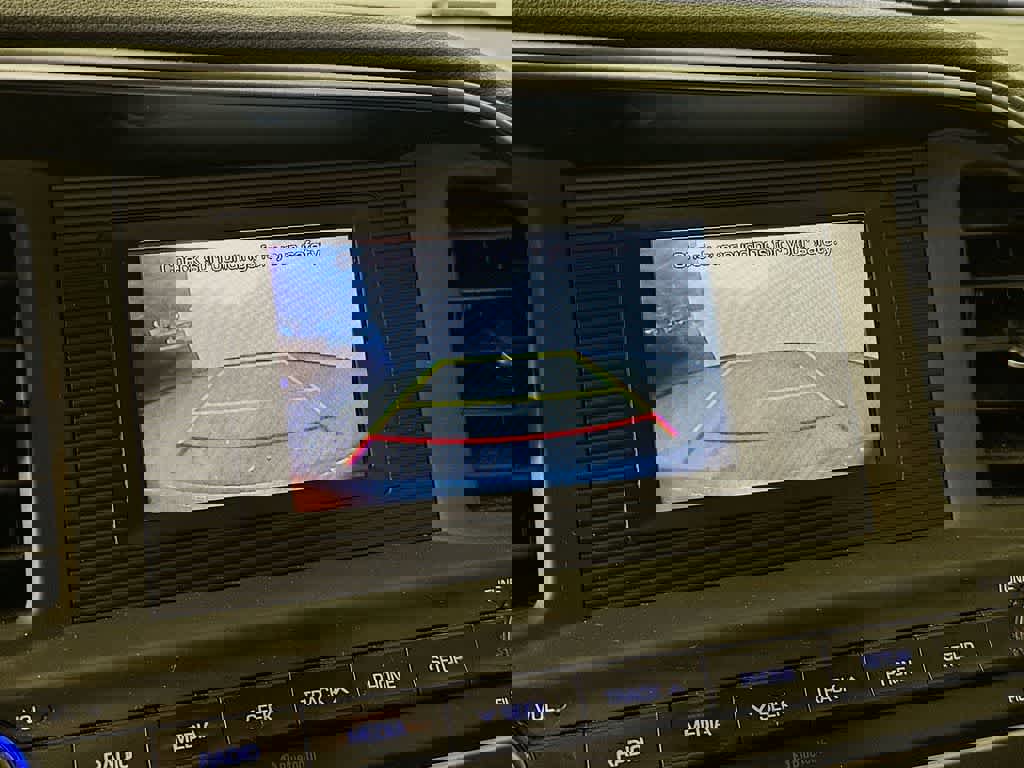 Used 2020 Hyundai Elantra SE w/ Cargo Package (C1) image 26