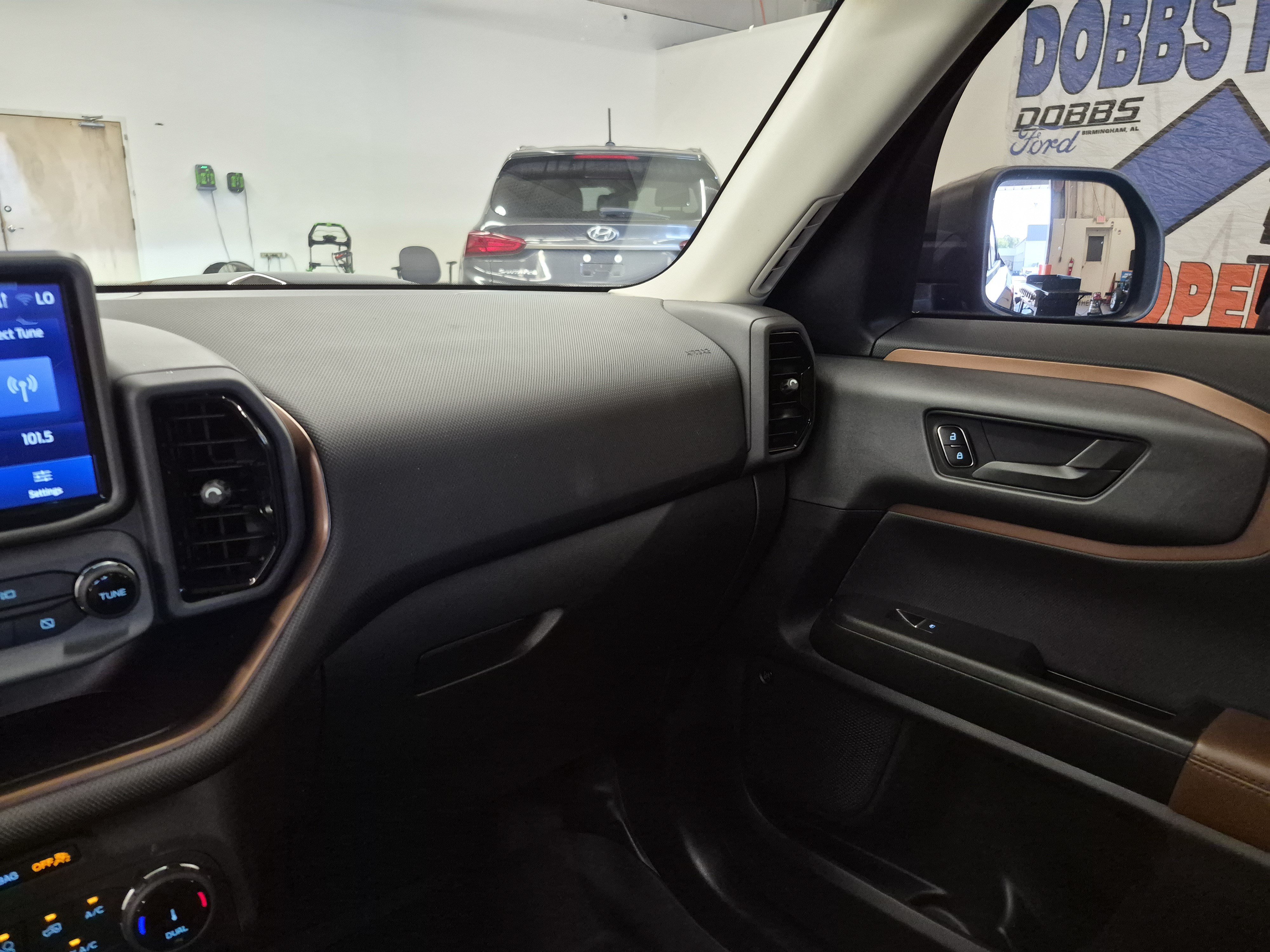Certified 2022 Ford Bronco Sport Badlands w/ Premium Package AWD/4WD image 23