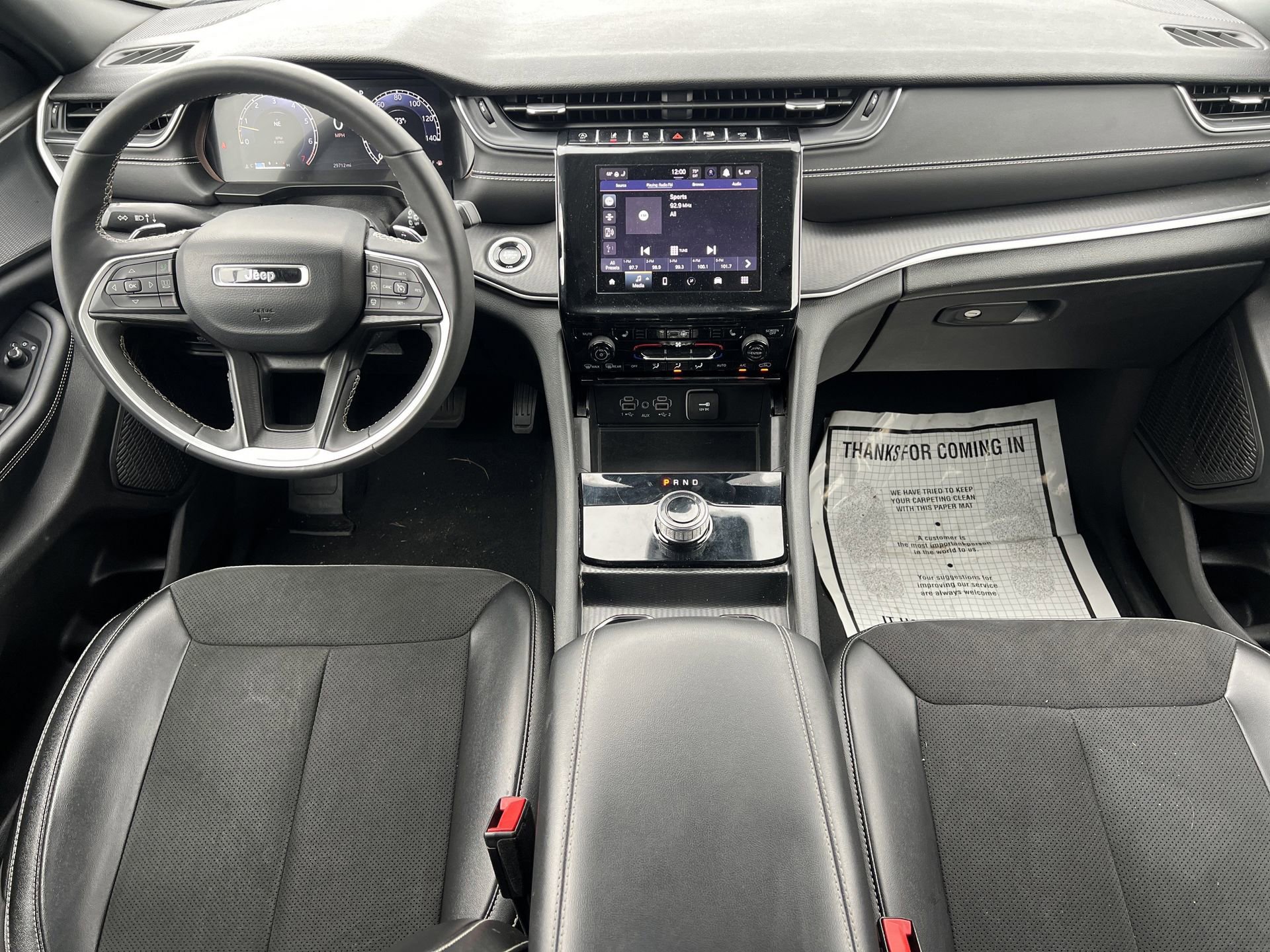 Used 2024 Jeep Grand Cherokee L Altitude image 9