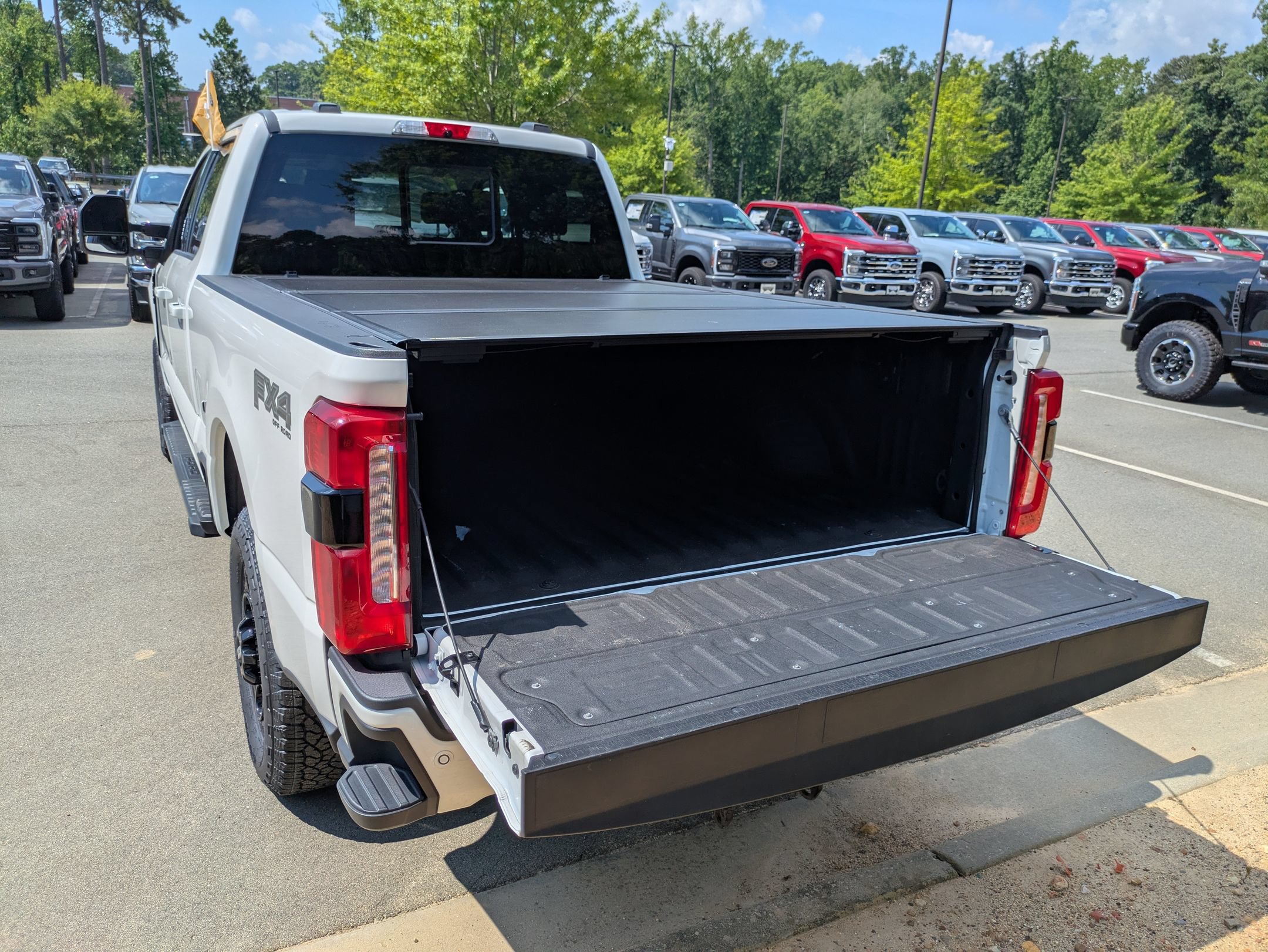 Certified 2023 Ford F250 Lariat w/ Black Appearance Package AWD/4WD image 36