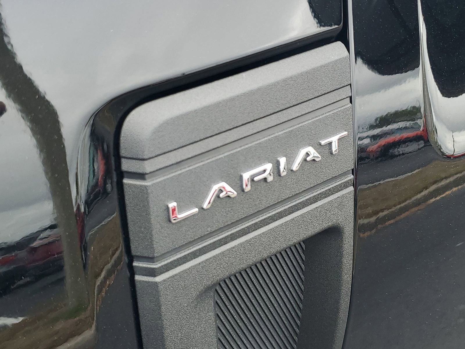 Certified 2024 Ford Maverick Lariat image 7