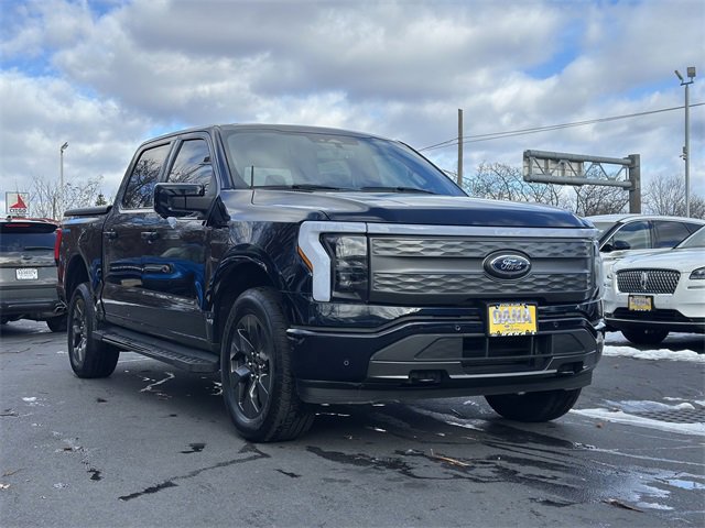 Certified 2023 Ford F150 Lightning Lariat image 8