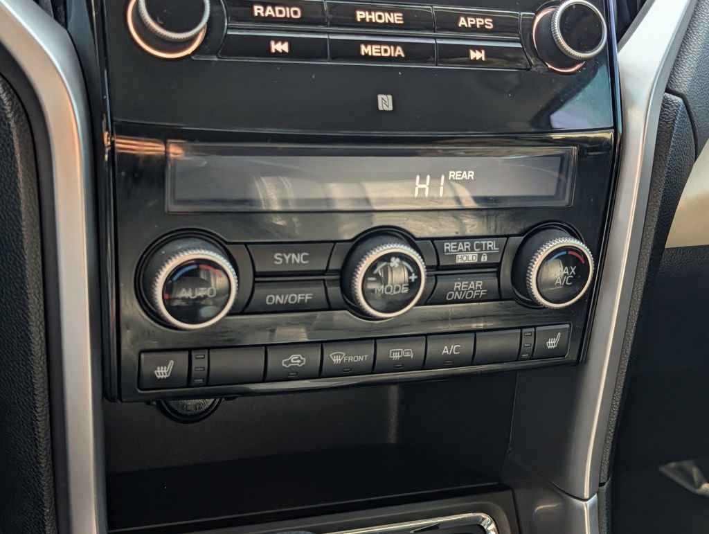 Used 2020 Subaru Ascent Limited w/ Popular Package #2A image 29