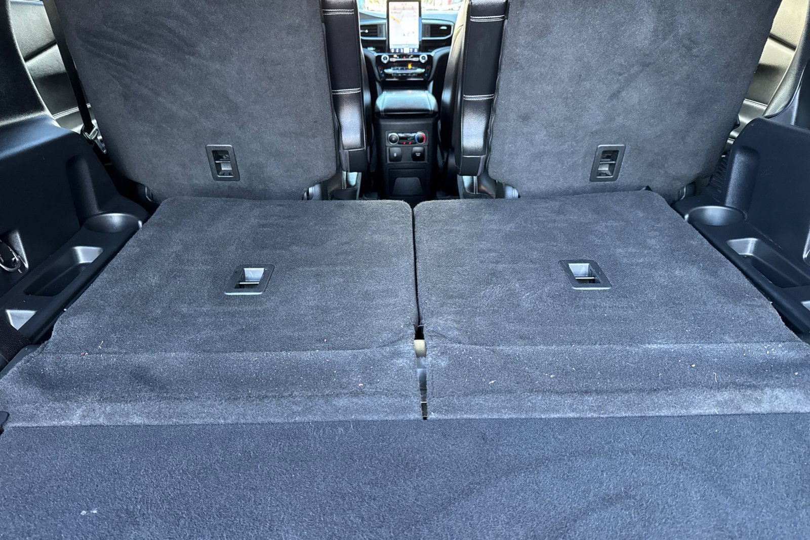 Certified 2022 Ford Explorer ST w/ Equipment Group 401A image 17