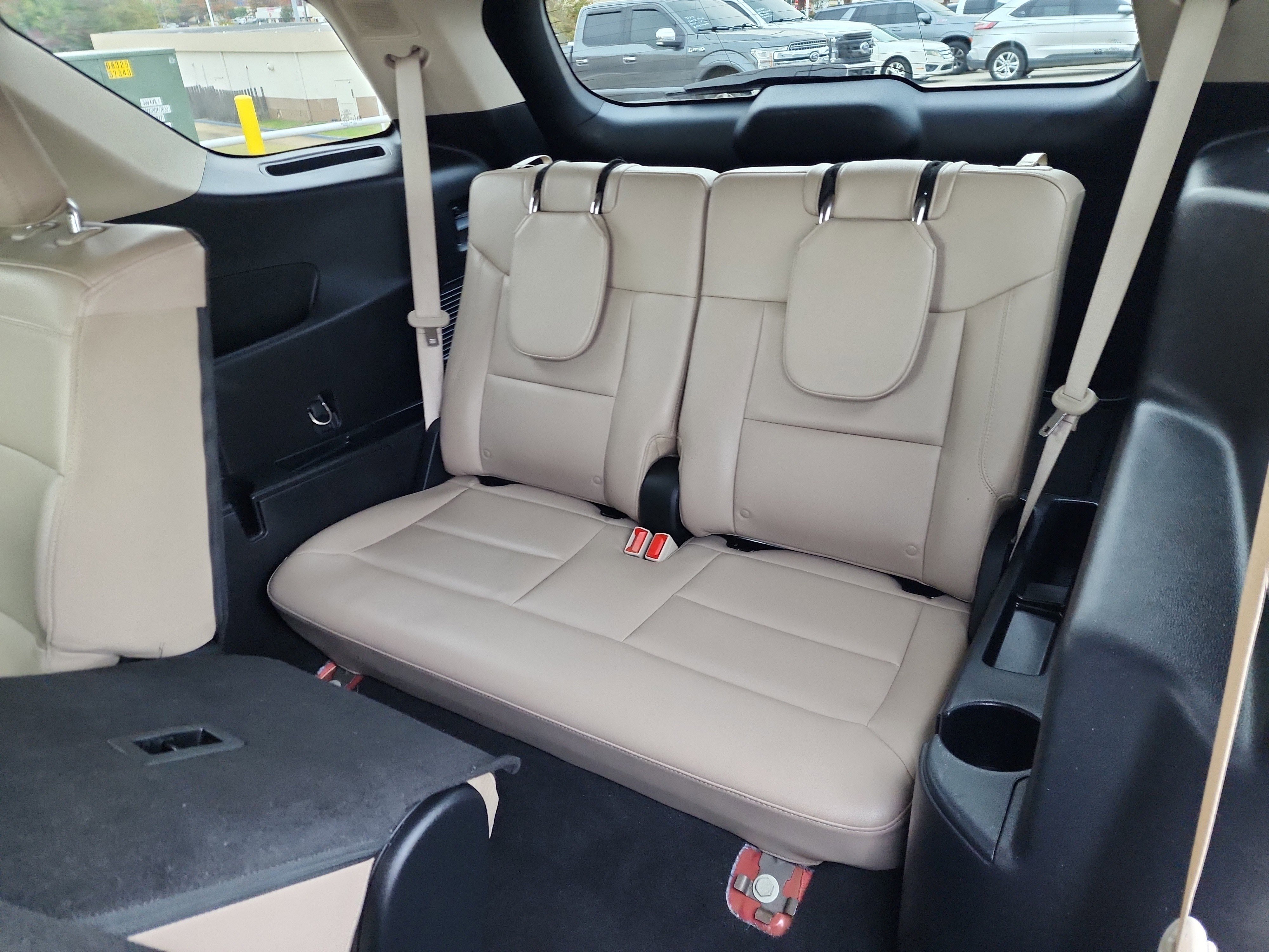 Certified 2023 Ford Explorer Limited image 12