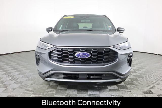 Certified 2025 Ford Escape ST-Line w/ Tech Pack #1 image 9