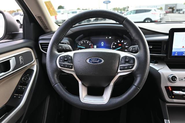 Certified 2023 Ford Explorer XLT w/ Equipment Group 202A AWD/4WD image 34
