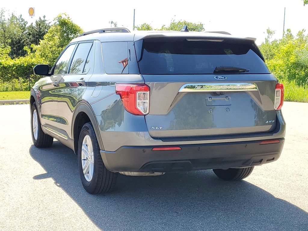 Certified 2024 Ford Explorer XLT AWD/4WD image 3