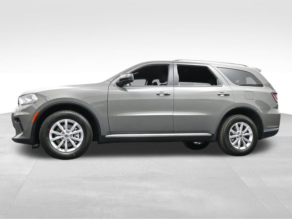Used 2024 Dodge Durango SXT w/ 3rd Row Seating Group image 19