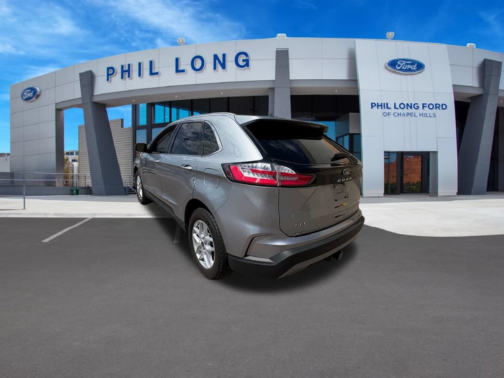 Certified 2024 Ford Edge SEL w/ Convenience Package AWD/4WD image 4