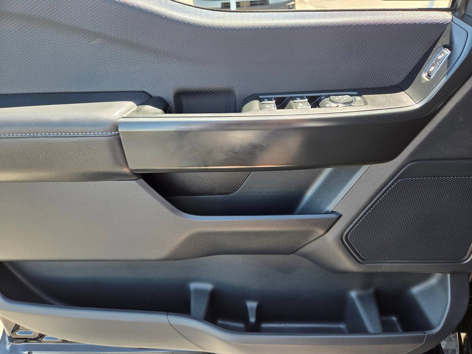 Certified 2025 Ford F150 STX AWD/4WD image 17