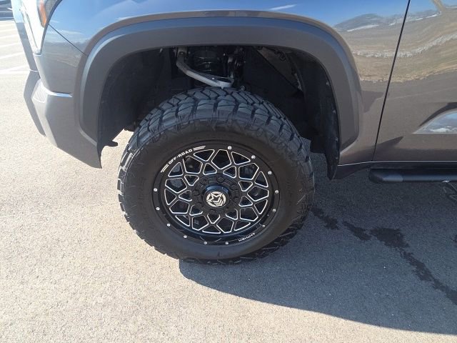 Used 2024 Toyota Tundra Limited image 13