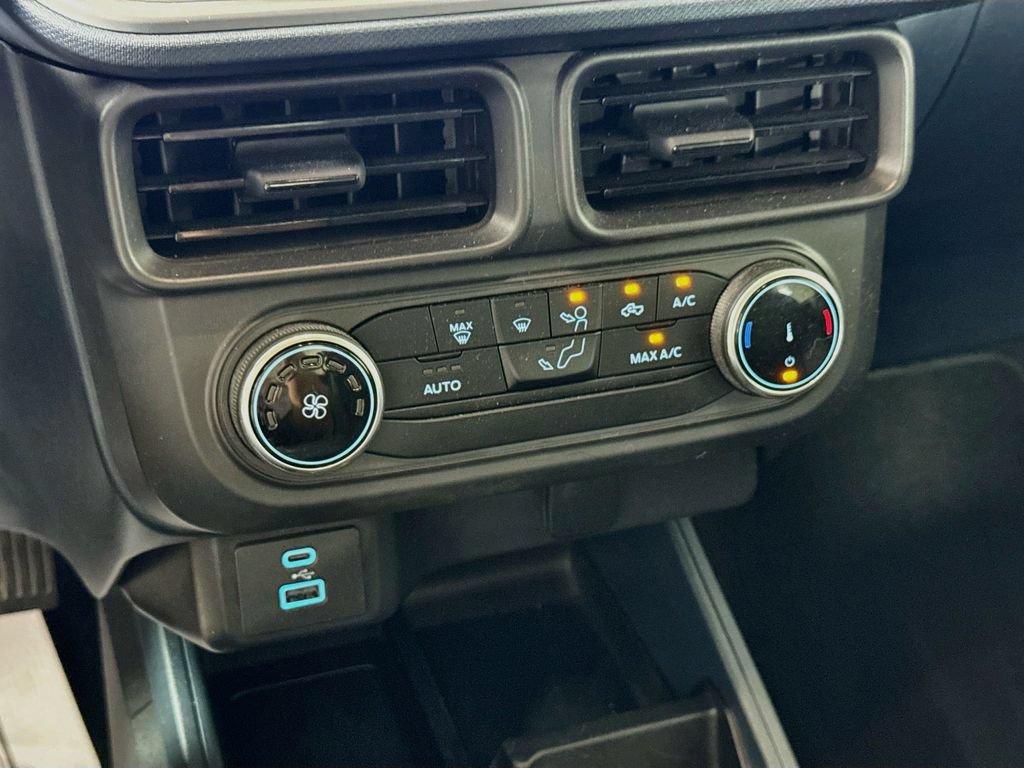 Certified 2023 Ford Maverick XL FWD image 18