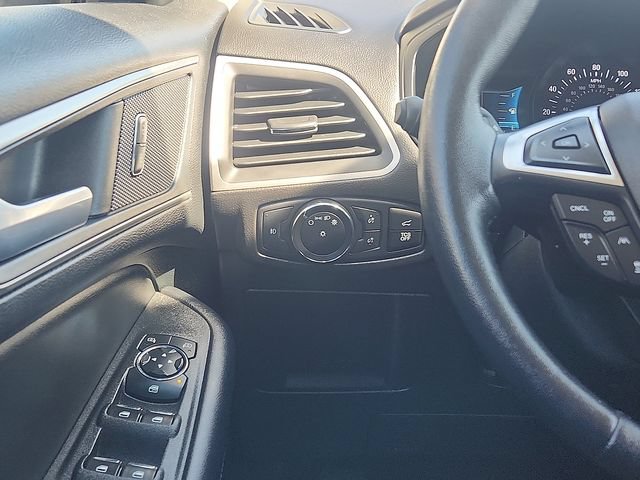 Certified 2022 Ford Edge SEL w/ Convenience Package AWD/4WD image 12