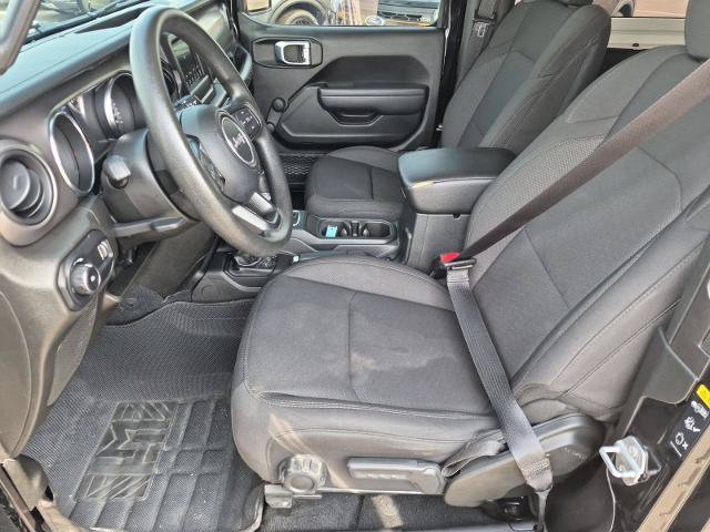 Used 2023 Jeep Wrangler Sport AWD/4WD image 11