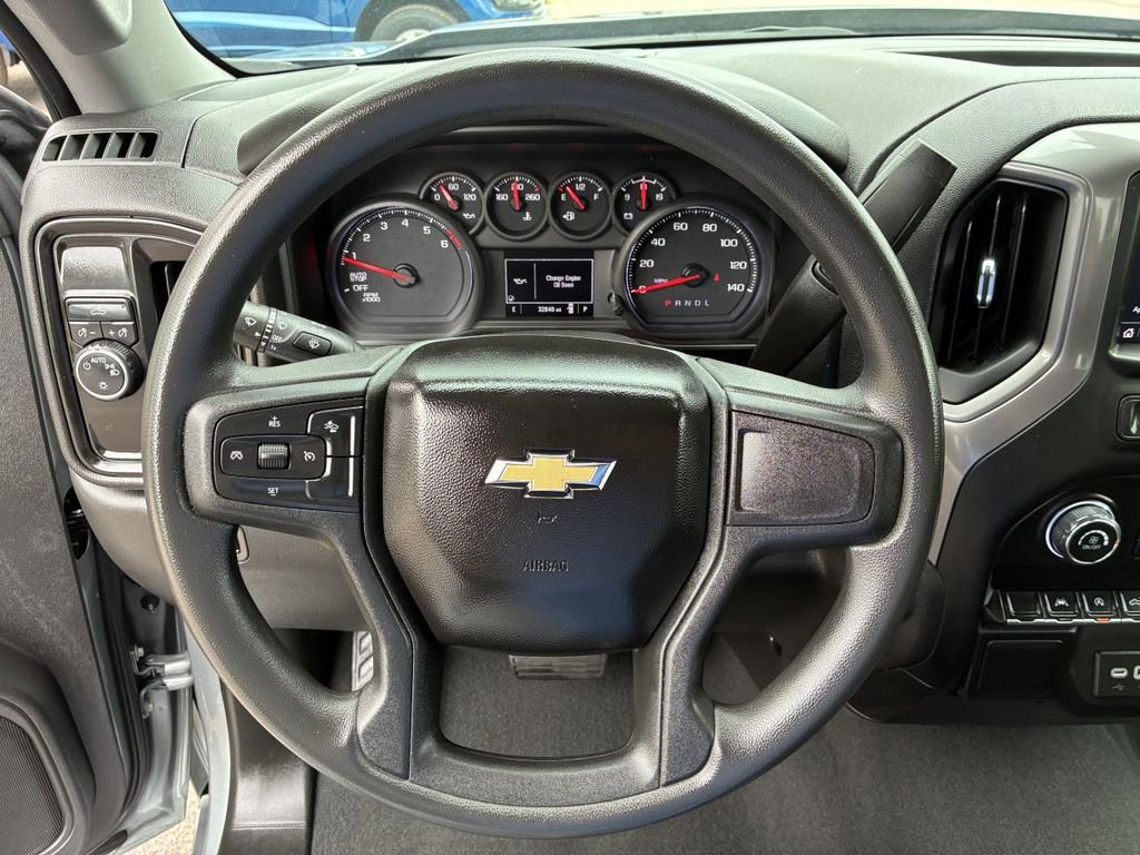 Used 2023 Chevrolet Silverado 1500 Custom image 19