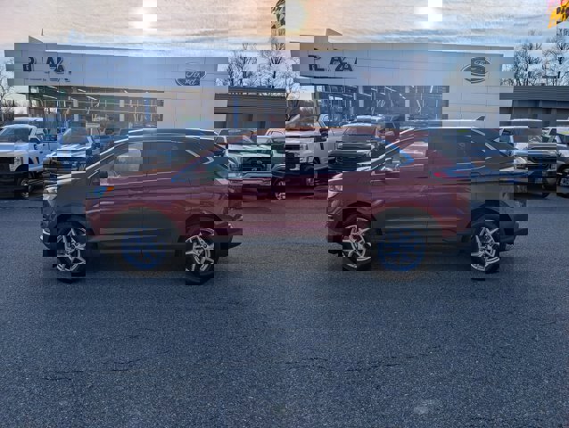 Certified 2022 Ford Edge SEL w/ Convenience Package image 2