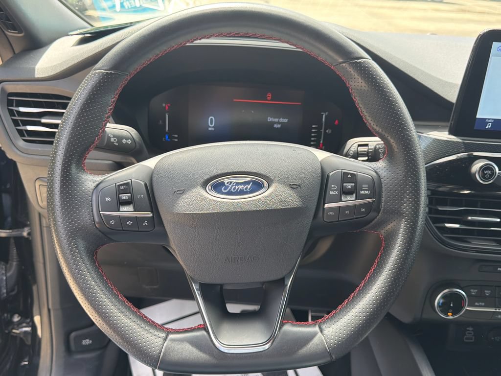 Certified 2024 Ford Escape ST-Line FWD image 19