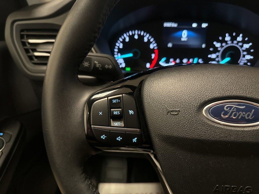 Certified 2022 Ford Escape SEL image 22