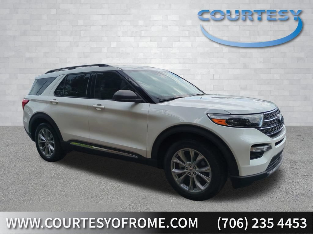 Certified 2024 Ford Explorer XLT w/ Equipment Group 202A