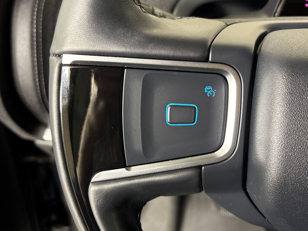 Certified 2025 Ford Expedition Platinum image 18