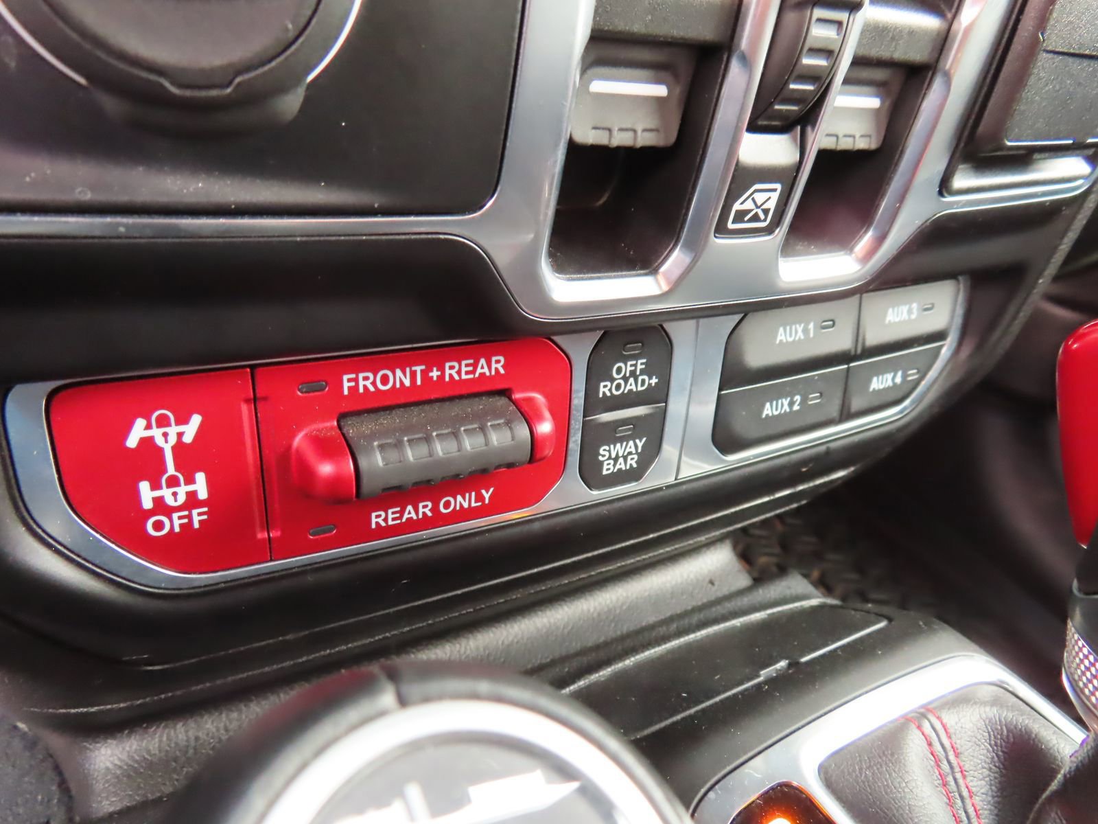 Used 2022 Jeep Wrangler Unlimited Rubicon w/ Xtreme Recon 35" Tire Package image 28