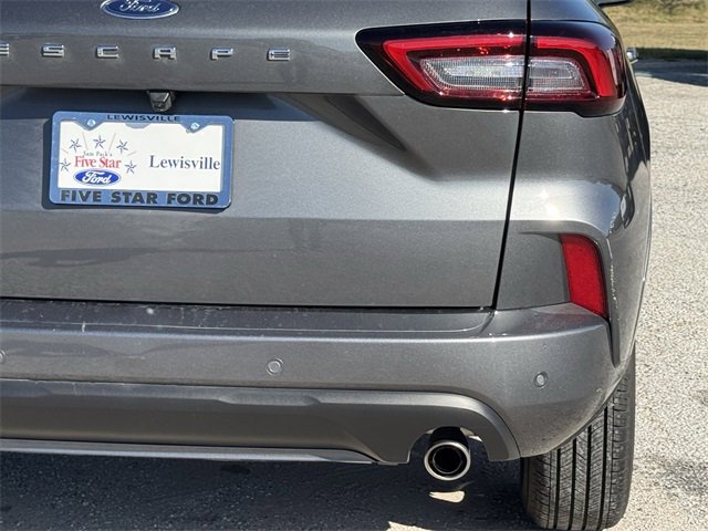 Certified 2024 Ford Escape ST-Line w/ Tech Pack #1 image 7
