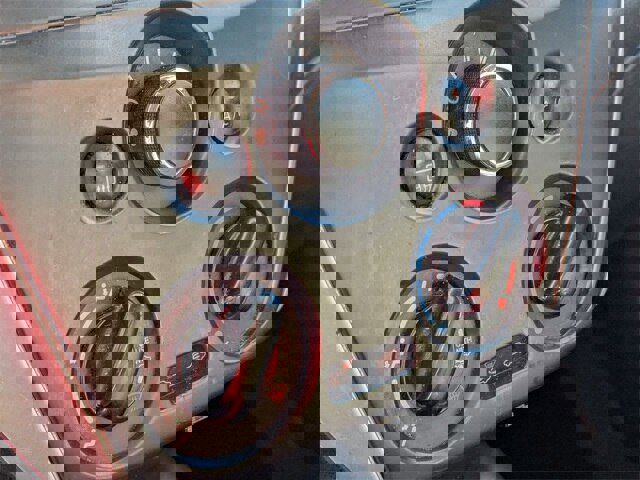 Used 2019 Nissan Versa SV image 18