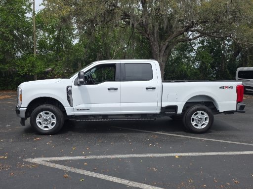 Certified 2025 Ford F250 XLT AWD/4WD image 9