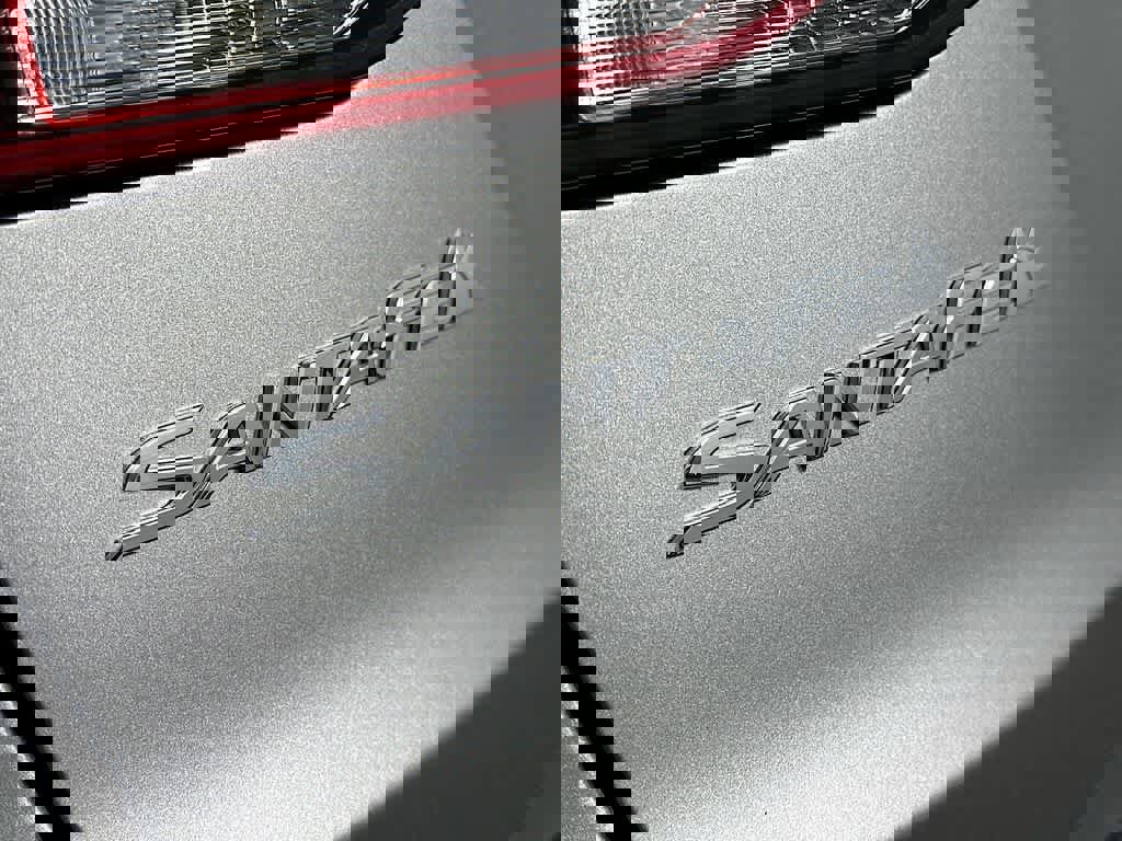 Used 2018 Hyundai Santa Fe Sport image 10