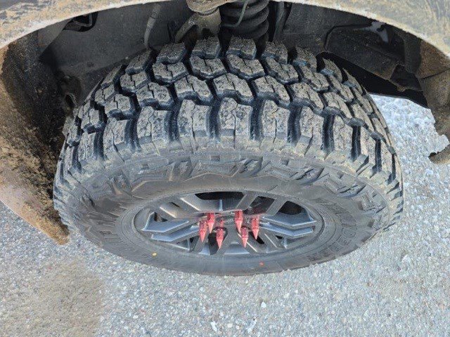 Certified 2022 Ford Ranger Lariat w/ Tremor Off-Road Package image 3