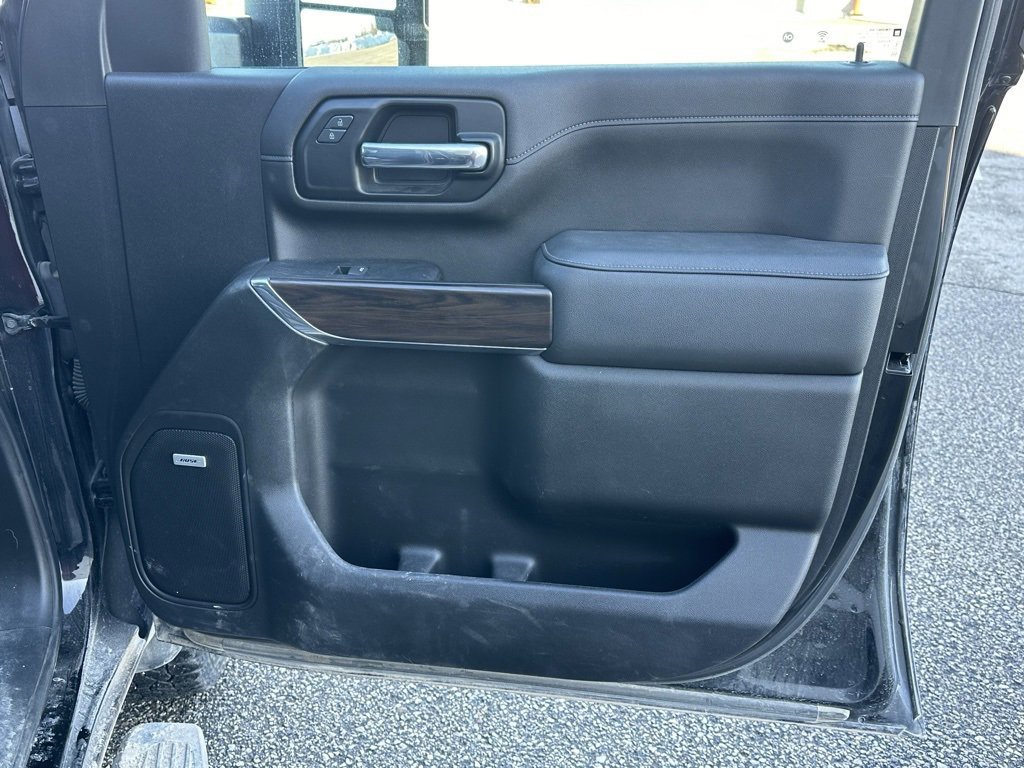 Used 2022 GMC Sierra 2500 SLT w/ SLT Premium Package image 22