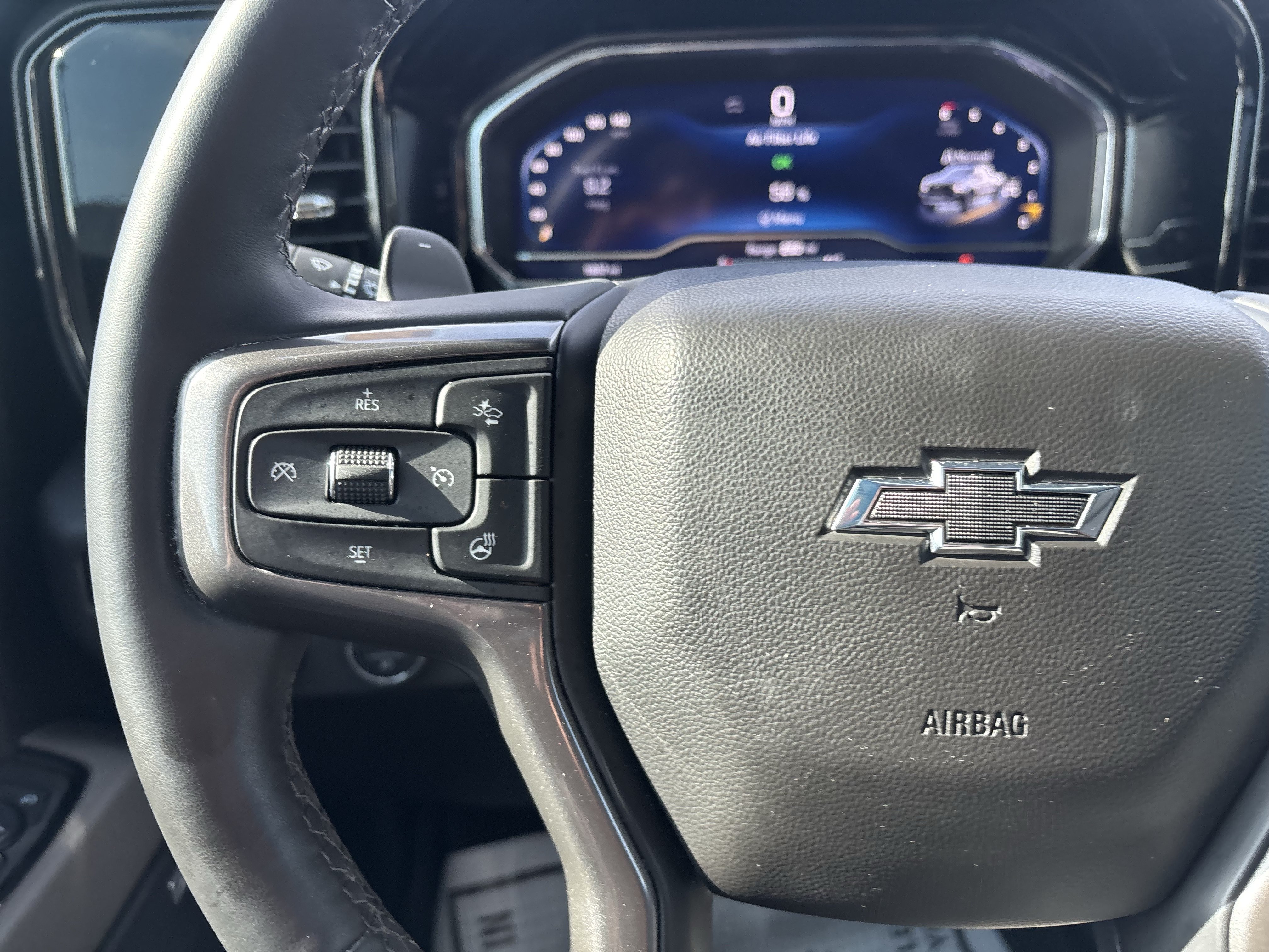 Used 2025 Chevrolet Silverado 1500 ZR2 w/ Technology Package AWD/4WD image 29