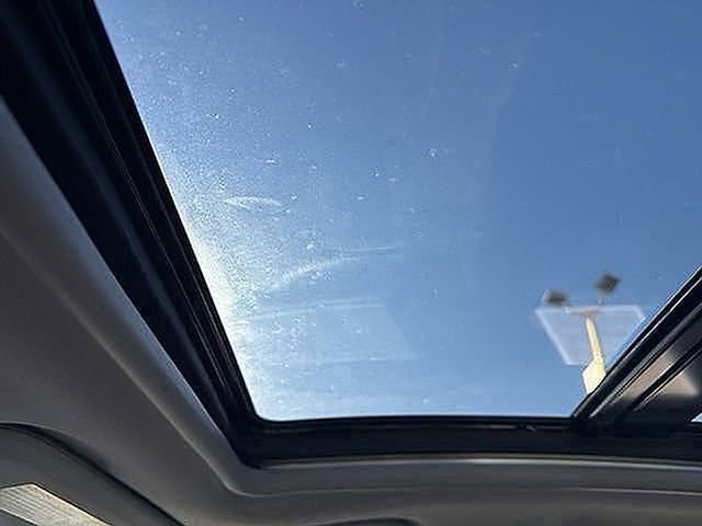 Used 2024 Chevrolet Malibu LT image 33