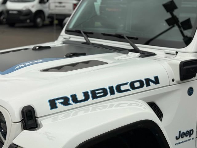Used 2023 Jeep Wrangler Unlimited Rubicon 4xe w/ Cold Weather Group AWD/4WD image 46