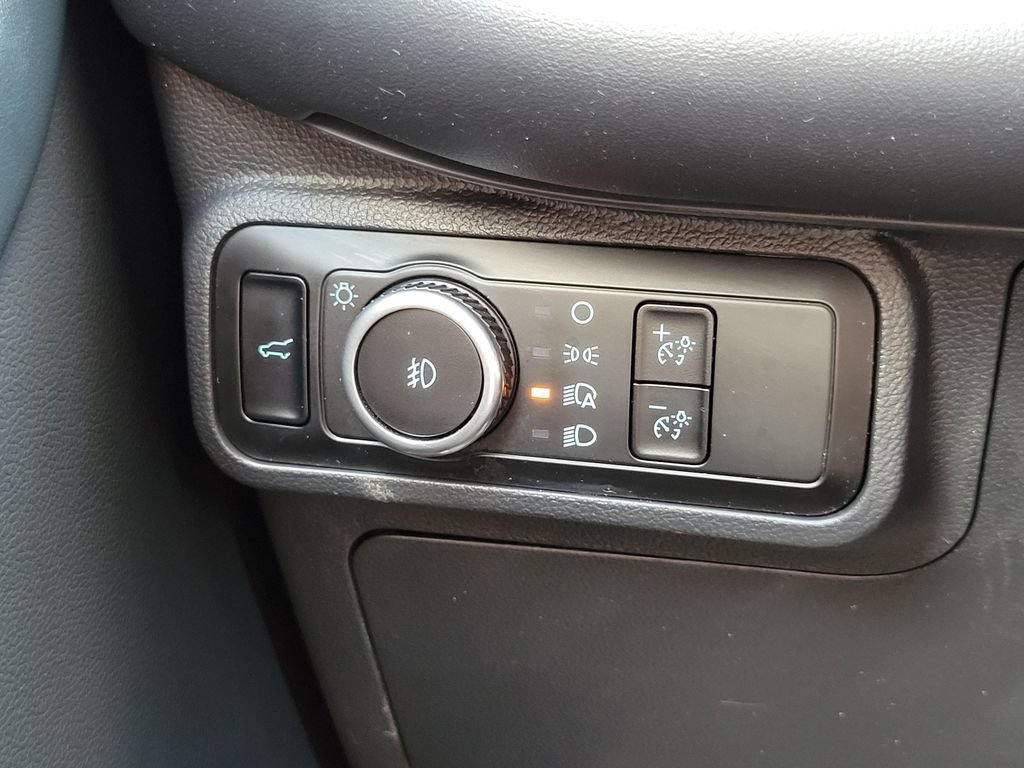 Certified 2025 Ford Explorer ST-Line w/ Premium Package AWD/4WD image 15