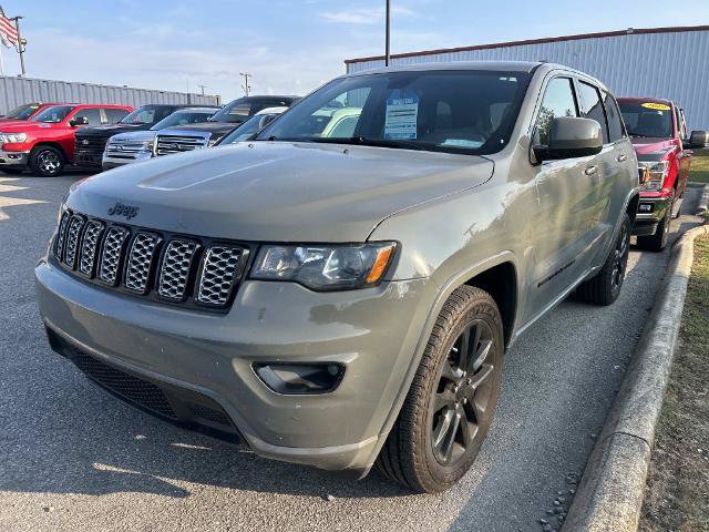 Used 2021 Jeep Grand Cherokee Laredo X AWD/4WD image 5