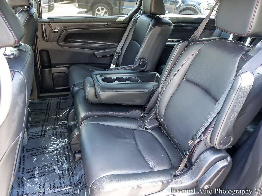 Used 2025 Honda Odyssey Sport-L image 11