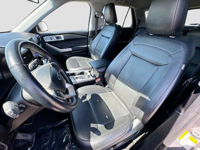 Certified 2022 Ford Explorer Limited AWD/4WD image 18