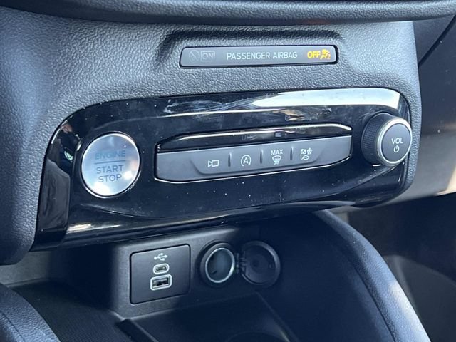Certified 2024 Ford Escape ST-Line Select w/ Tech Pack #2 AWD/4WD image 27